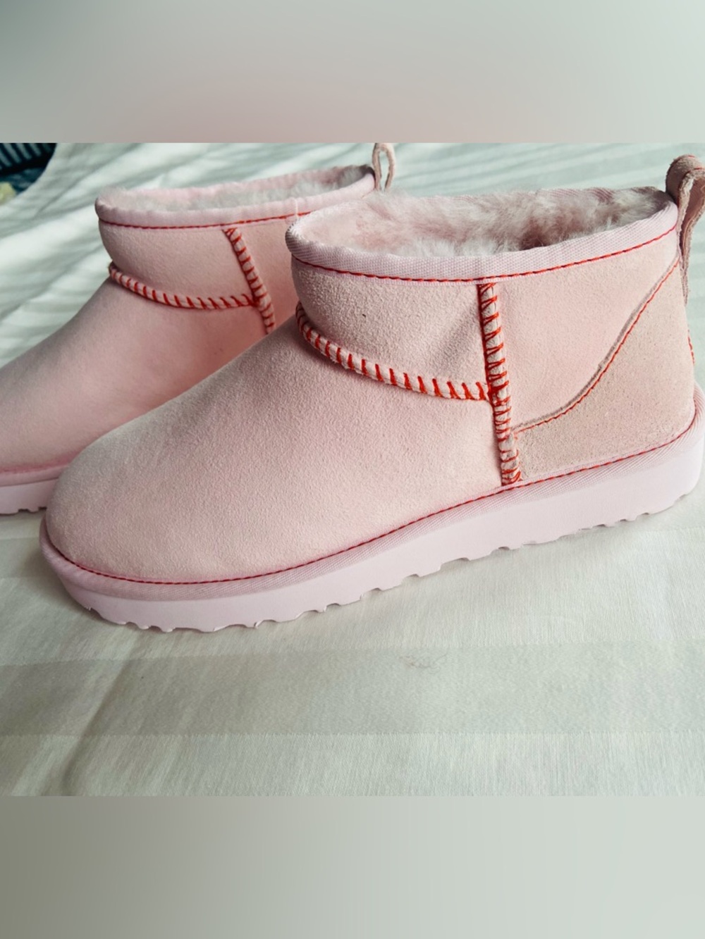 🔥 UGG. Mother’s Day Pink Short Suede Ankle Booties - Picture 5 of 14